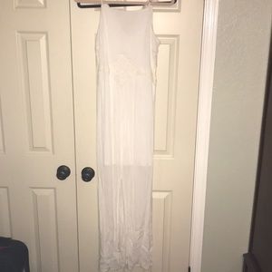 White super long dress